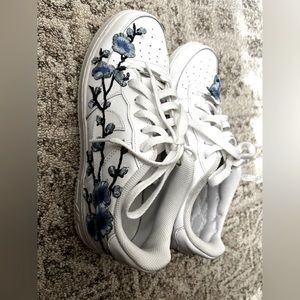 Nike custom embroidered sneakers Air Force ones 8.5 women